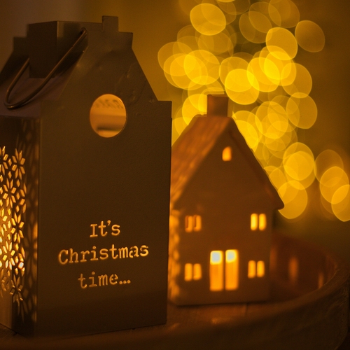 Festive Wellbeing: Your Guide to a Calmer Christmas